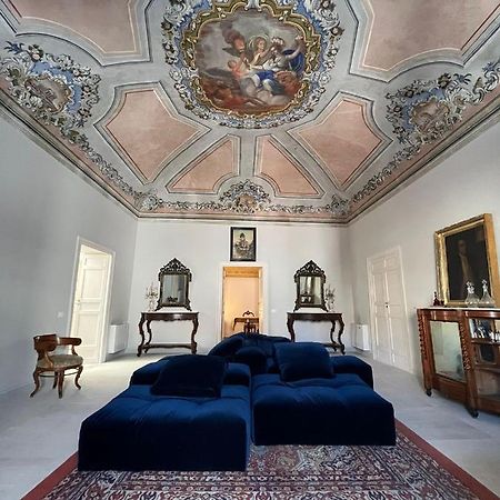 Bed and Breakfast Palazzo Triolo - Dimora Di Charme Корлеоне Экстерьер фото