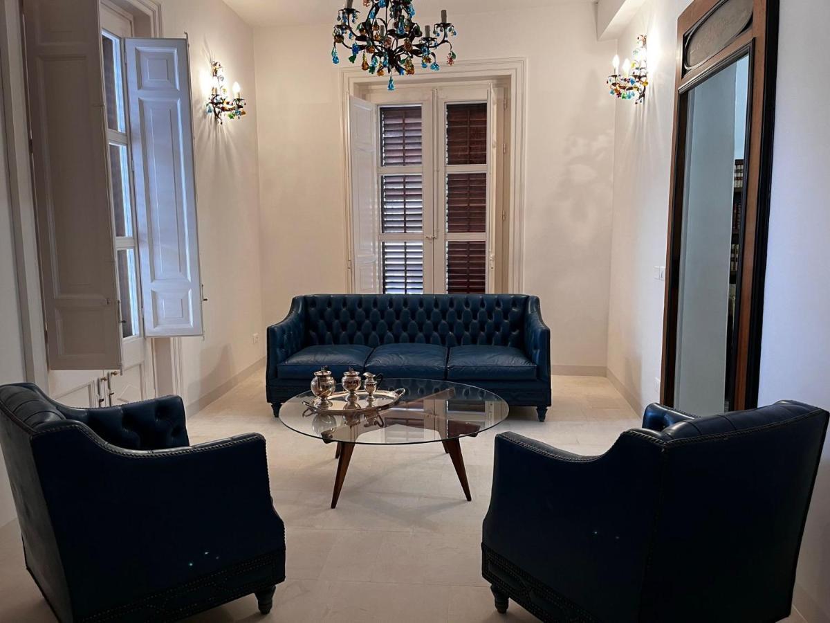 Bed and Breakfast Palazzo Triolo - Dimora Di Charme Корлеоне Экстерьер фото